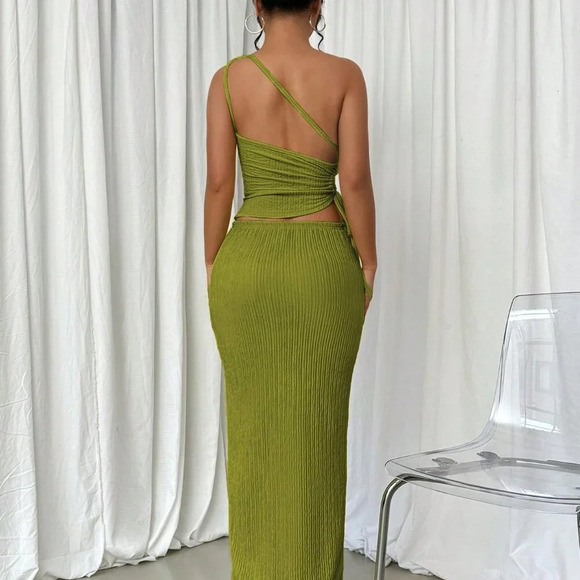 Olive Green Elegant Women's Cutout Drawstring Blouse And Mini Skirt - Picture 2 of 6